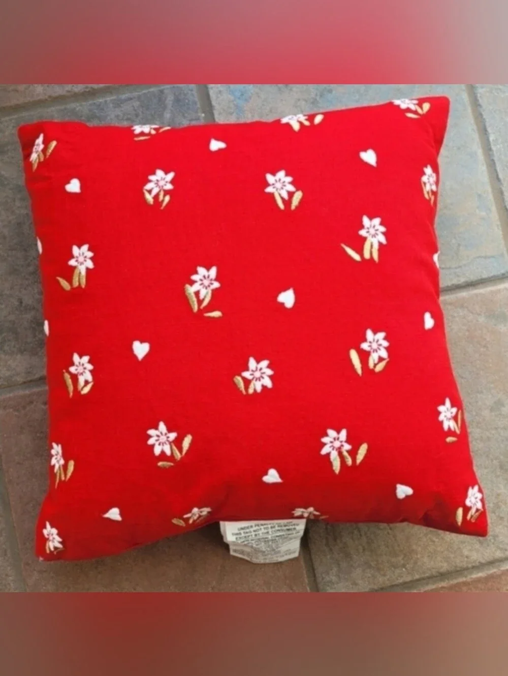 New! Set of 2 Threshold red decorative accent throw pillows heart and flowers